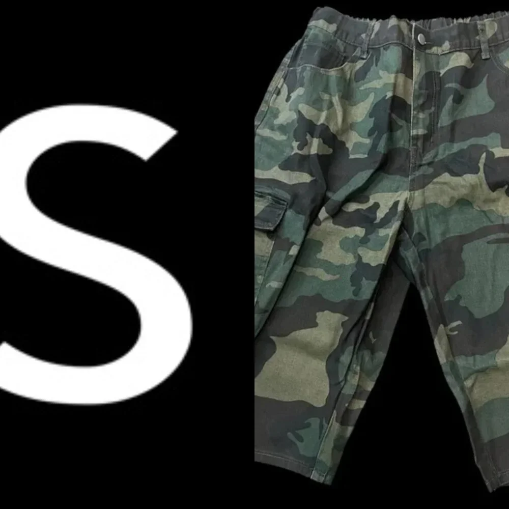 SHEIN Green Camouflage Cargo Shorts